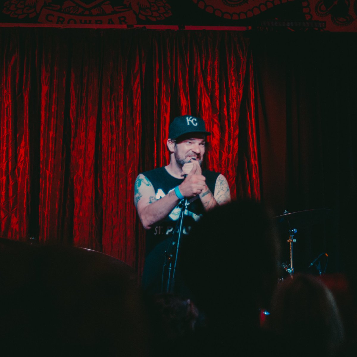 unclearmag's tweet photo. Full photo gallery from @FrankIero’s show in Tampa with @shitdeweessays is up on our site now! https://t.co/61AHeXQ30M | 📸: @fourlokoemo https://t.co/DoGJ0K6CWj