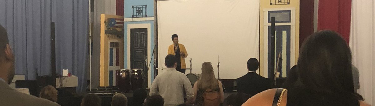 SkylerLarrimore's tweet photo. Before I ran I asked myself. “What responsibility do I have to my city? What responsibility do to have to my community?” #NewChicagoWay #NLCChicago @Mariafor49 @NLCChicago https://t.co/VEpNxyJE6c