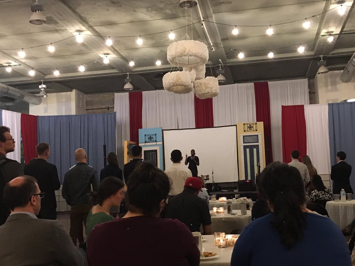 laurenburd's tweet photo. Great speech by @SAKimFoxx discussing the importance of running your leg of the relay and never forgetting where you’re from; the people behind you are counting on you. #NLCChicago @NLC https://t.co/viFz8dimXi