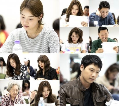 kjb0213's tweet photo. ‘황금정원’ 한지혜-이상우, 드라마 본 듯한 대본리딩 ‘믿보 케미’  https://t.co/F1JiDWszuo
#이상우 #한지혜 #믿보커플 
#황금정원 https://t.co/2jgkJKKLiC