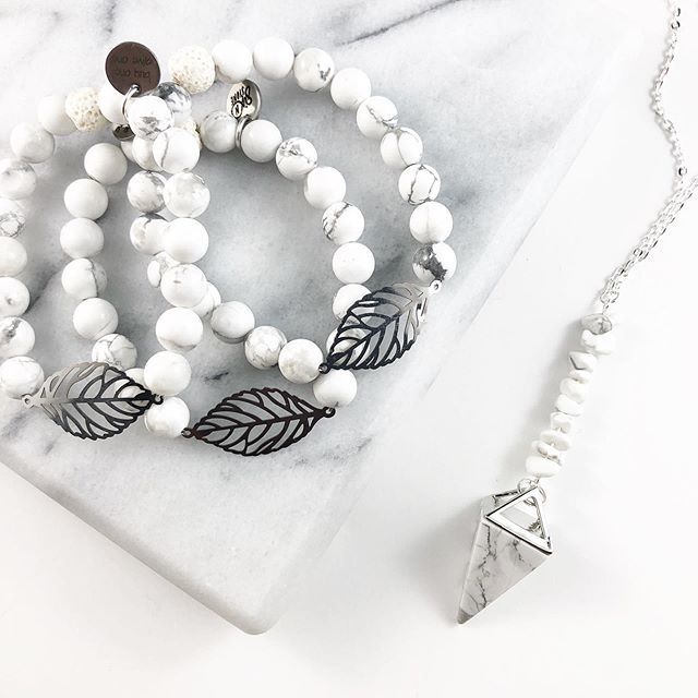 beautyfull2016's tweet image. School will be out shortly and you may be in dire need of some calming Howlite stone very soon. Don’t worry we have lots of designs to choose from at link in bio. #schoolsout #calmingstone #howlitestone #pendulumnecklace #shoplocalcanada #canadiandesigne… bit.ly/2IQKlzF