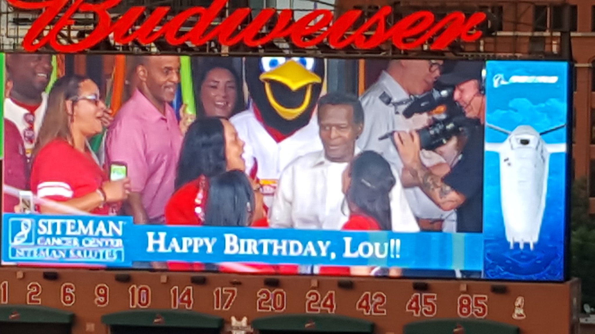 Busch Stadium singing Happy 80th Birthday to the great Lou Brock!! 
