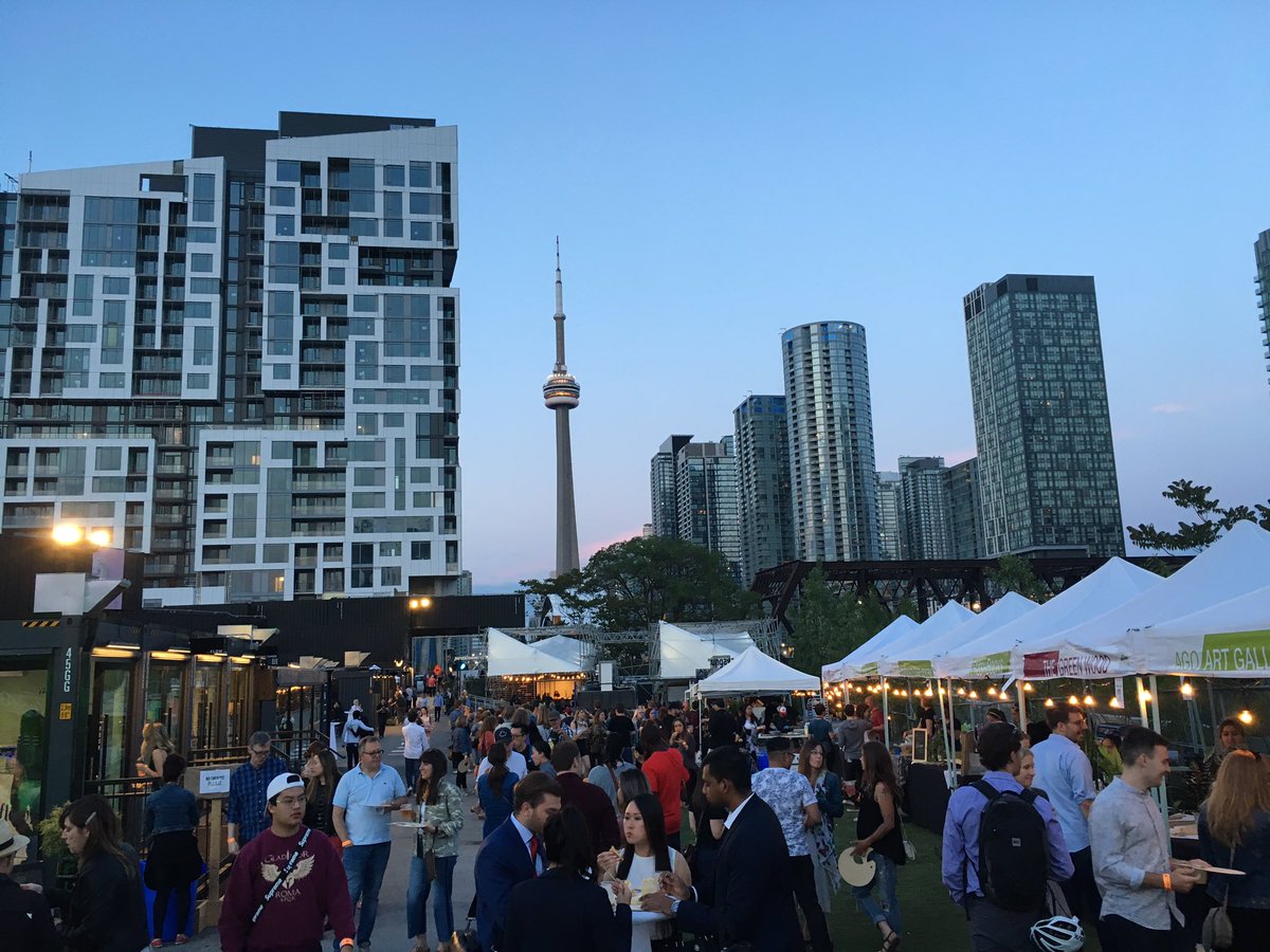 Today &amp; tomorrow, we’re at <a href="/TheStopCFC/">The Stop Community Food Centre</a> Night Market at <a href="/stacktmarket/">stackt</a>. Make sure you stop by our booth to try our fig &amp; prosciutto Sabra Hummus appetizer. #SabraFeelGoodFood