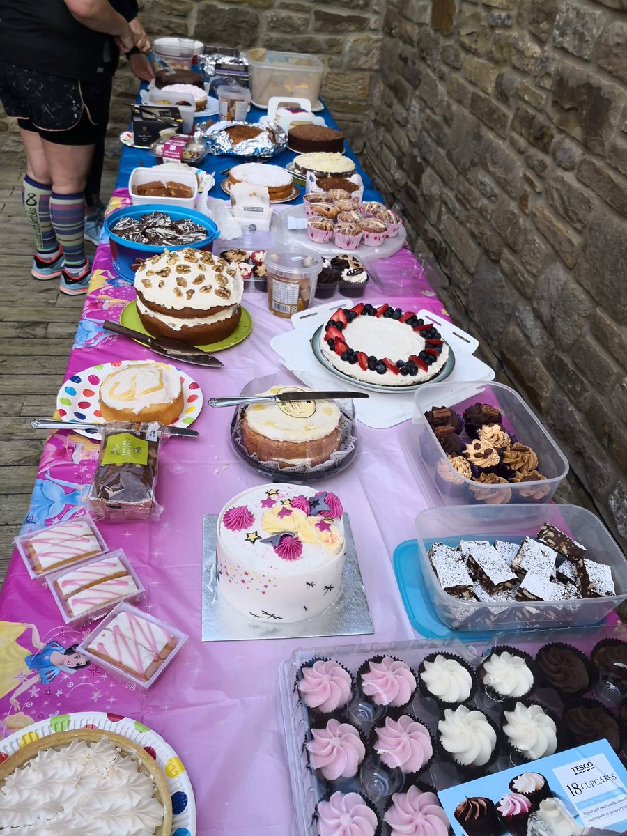 A great night had by all at our annual cake run, raising money for a small charity in memory of a lovely young lady ❤️ Emma’s Embrace