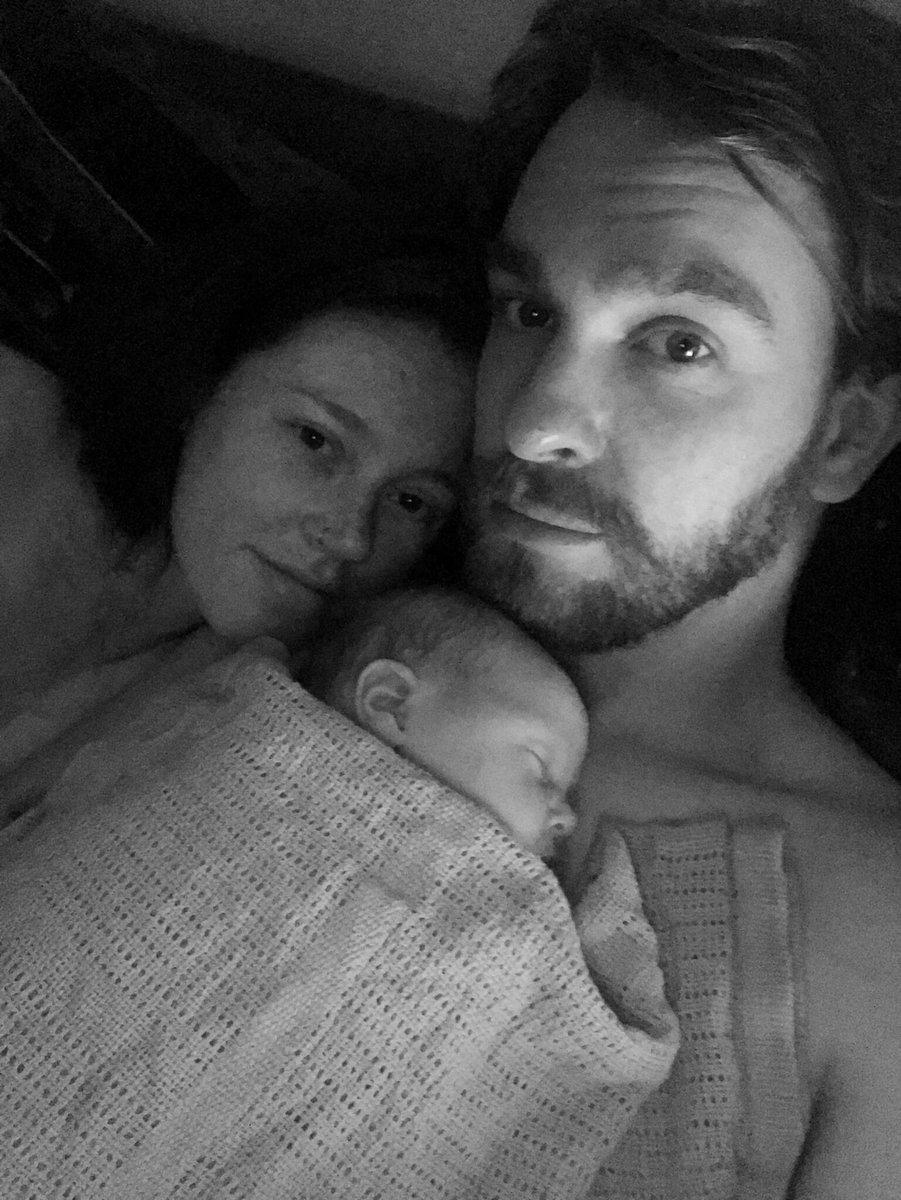 <a href="/bigsunlilmoon/">tiredflower</a> and I would like to welcome our daughter Evaline to Earth. Born yesterday, 1.17am weighing 7.65lbs. Shares her birthday with <a href="/PaulMcCartney/">Paul McCartney</a>. Good at sleeping and crying. Is a legend. Say hello!