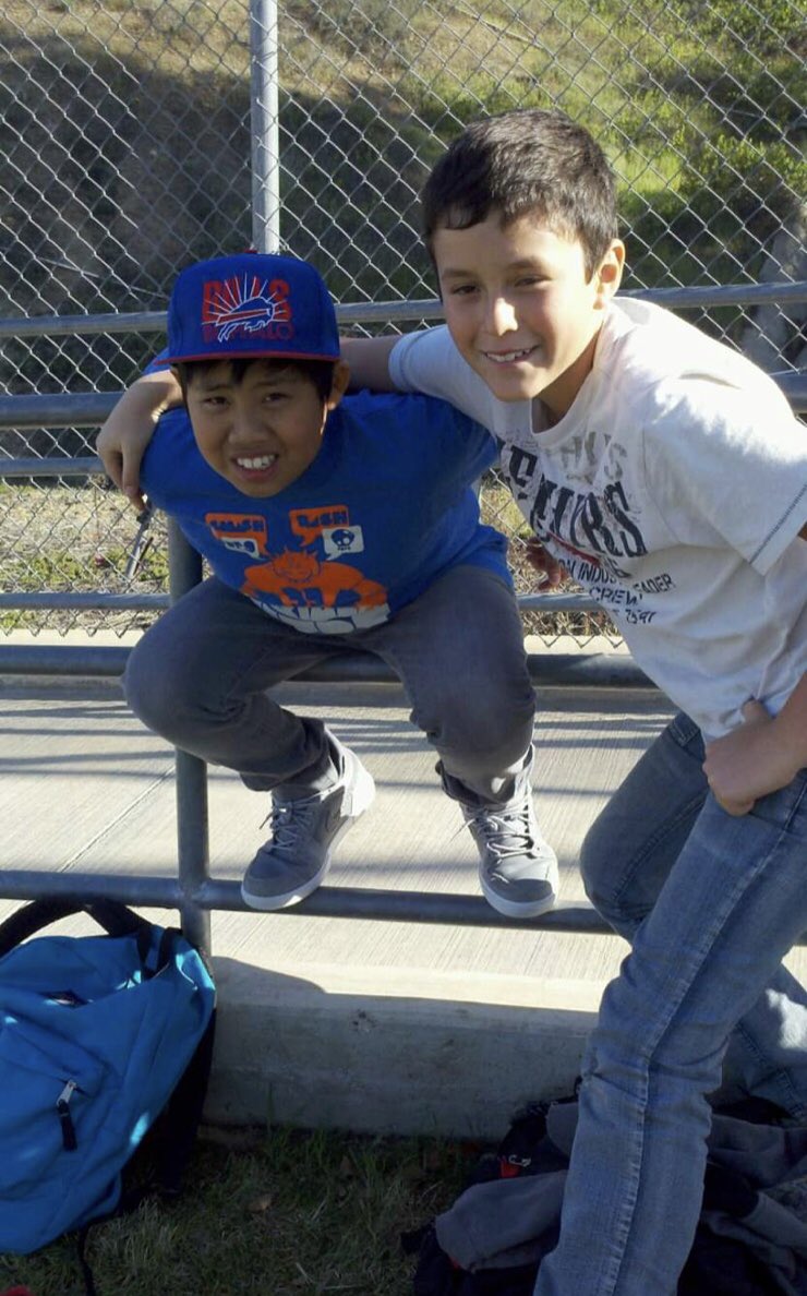 kylej_brown's tweet photo. First pic i ever posted on facebook a long ass time ago. Rest easy thanks for being my friend #RIPADRO https://t.co/PCbgek6tq4