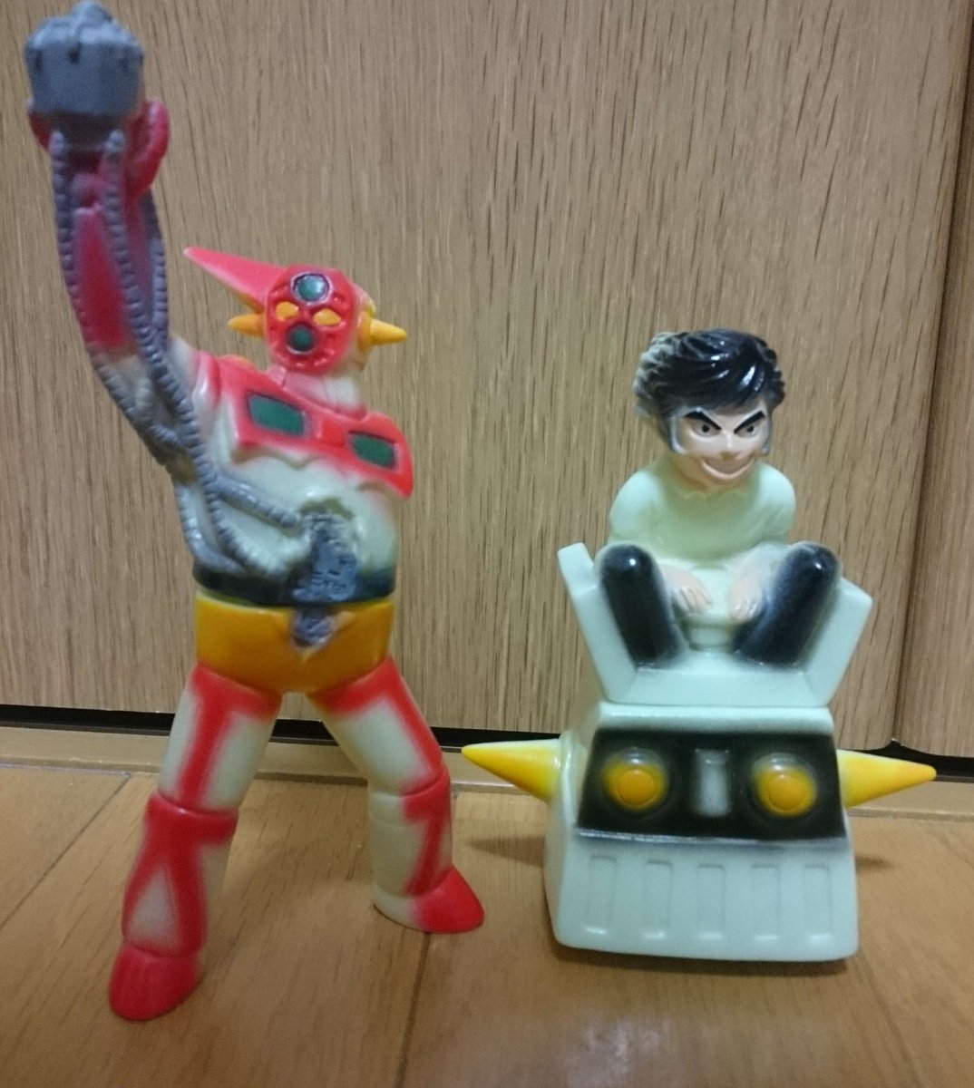 しんちゃん Twitter પર ワンフェスで買った原作版ゲッター1と漫画 思いでのk君 のマジンガーｚのミニソフビ あべ とおるさんの制作 です ゲッターが実に格好良いです あとこのマジンガーの商品化は実に嬉しいのですが 他の機械獣も欲しいです あなたの