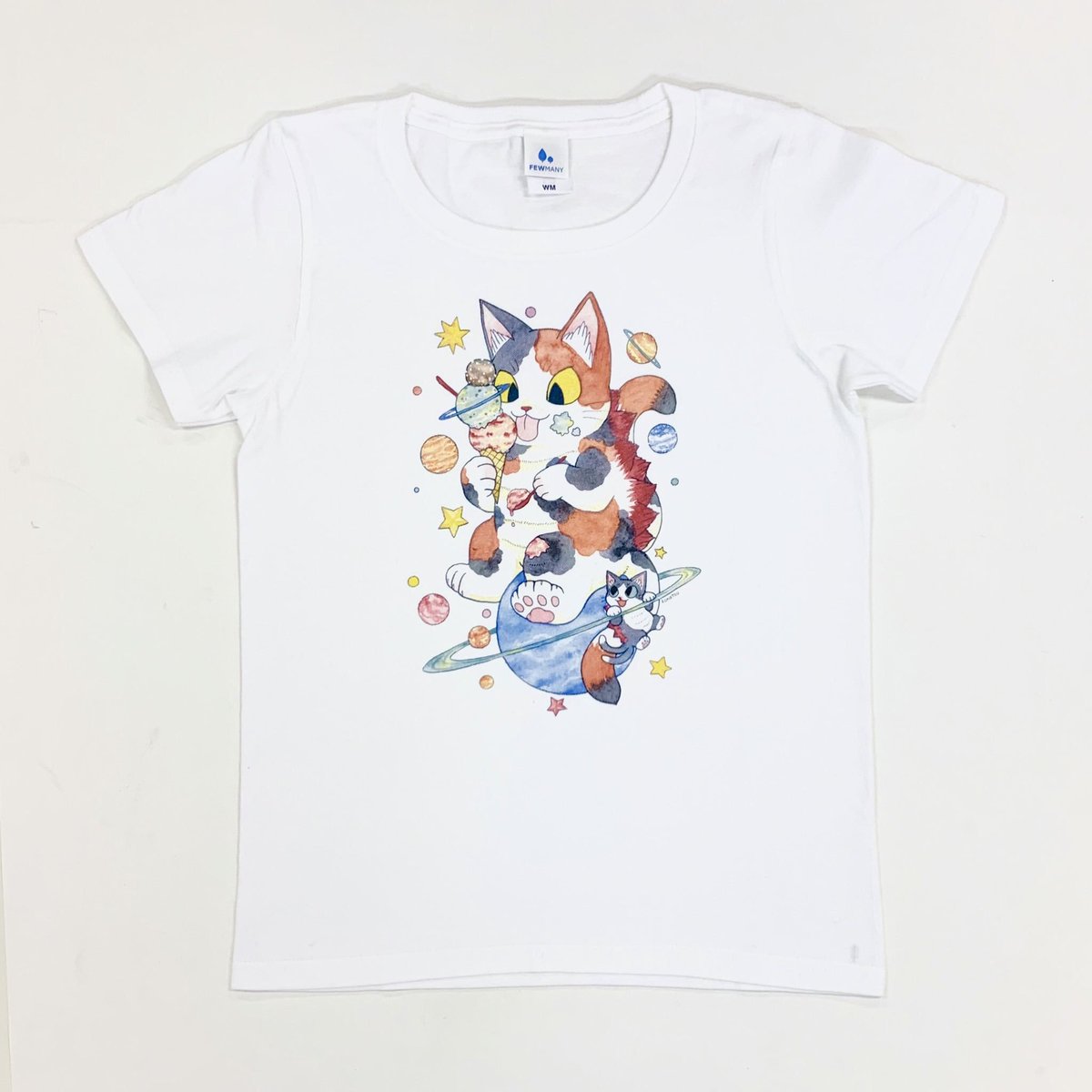 FEWMANY Online Shopにて、こなつの新作Tシャツを販売しています!

こちらで「こなつ」と検索して新着順でTシャツなどをご覧頂けると思います→ https://t.co/A1ENXVb9H5 