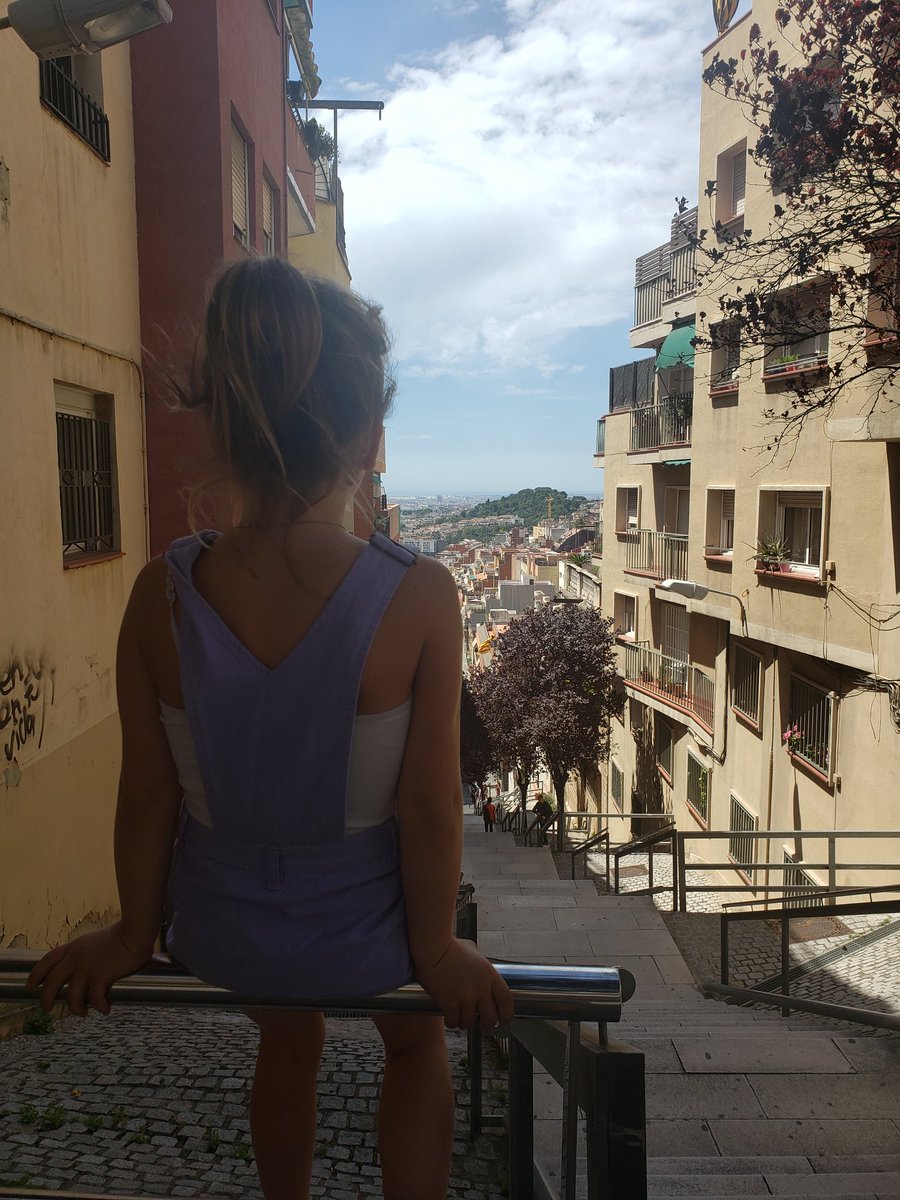 kelloggshow's tweet photo. Absolutely falling in love with Barcelona, neighborhood by neighborhood, cafe by cafe. 

#kelloggshow #Montjuic #Barcelona https://t.co/aj7qFC1huf