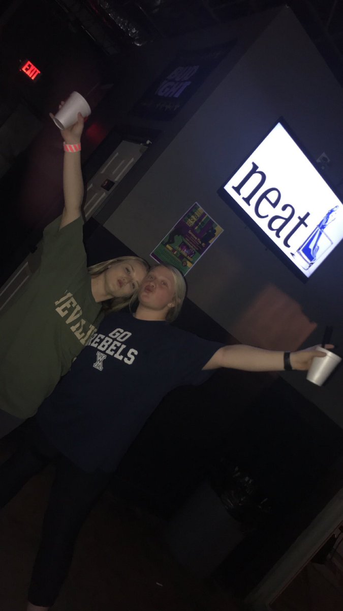 megantaylor97's tweet photo. We do it best @kaylenrowell https://t.co/KuO6GMjURM