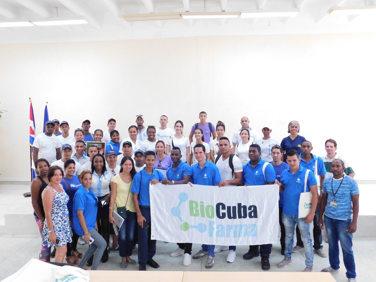 Fortaleciendo la integración hoy realizamos encuentro con los jóvenes de <a href="/EmcomedStgo/">EMCOMED_STGO</a>, <a href="/LBFLabFarma/">LBF Laboratorios Farmacéuticos</a>  y #Labex del <a href="/centro_cim/">Centro de Investigación Marina CIM</a>, apreciamos compromiso, responsabilidad y orgullo de pertenecer a <a href="/BioCubaFarma/">BioCubaFarma</a>. #VamosPorMas <a href="/DrRobertoMOjeda/">Dr. Roberto Morales Ojeda</a> <a href="/PresidenciaCuba/">Presidencia Cuba 🇨🇺</a> @EdMartBCF