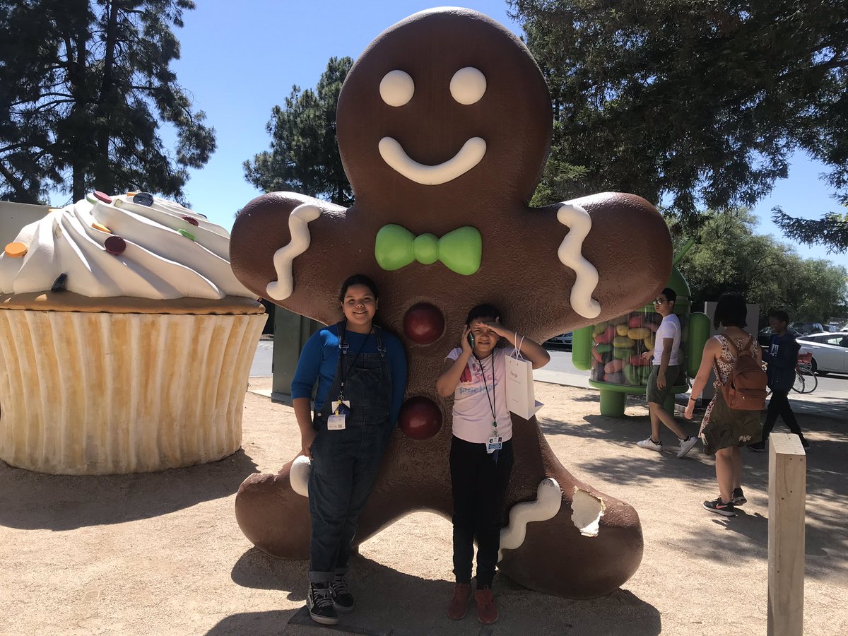 HmmmDaza's tweet photo. Found these sweeties in the Google Graveyard @sheldoninnovate #FSUSDstem #CompSci https://t.co/bnojjXAT0h