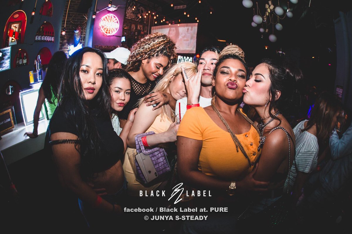 Black_Label06's tweet photo. 毎週火曜日開催!!!!
#black_label #b_l_o
@pure_osaka 
.
party snap
facebookから見れます!!!!
火曜日は是非PUREへお越しください🙇
.
https://t.co/gvxUYRaDD1
.
#junya_photo https://t.co/Q1cyLwdp4H