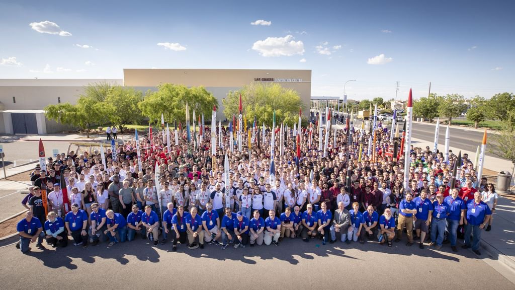 Spaceport_Cup's tweet photo. Good luck to all the teams competing in the 2019 @Spaceport_Cup We'll see you tomorrow at the @Spaceport_NM Vertical Launch Area for Day 1 of launches! #SACup19 https://t.co/wkXrBHplvo