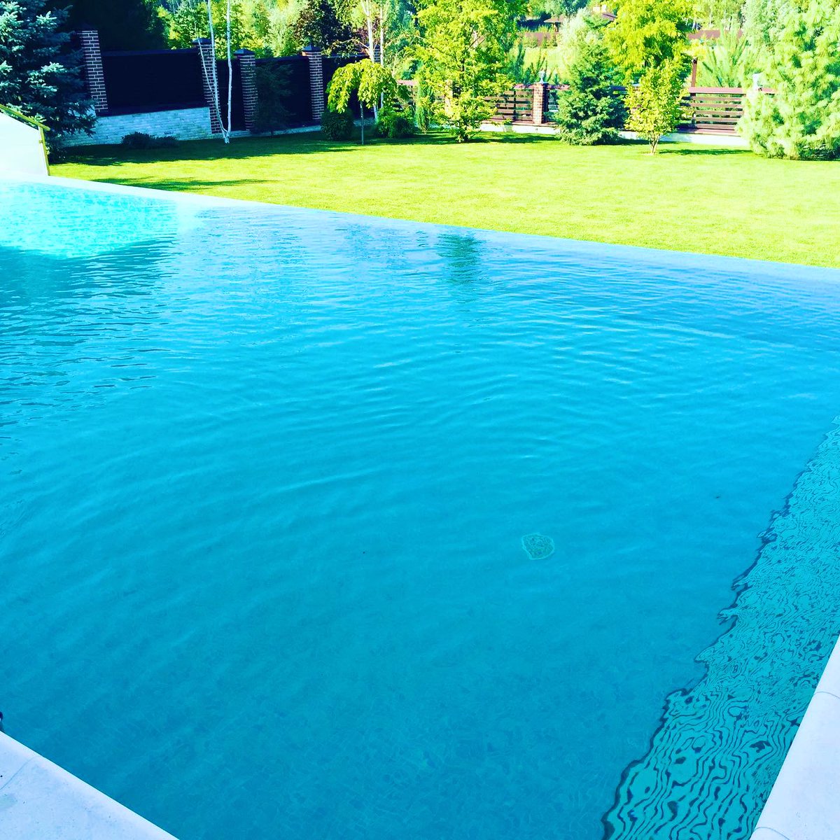 poolmaster3's tweet image. Overflow infinity