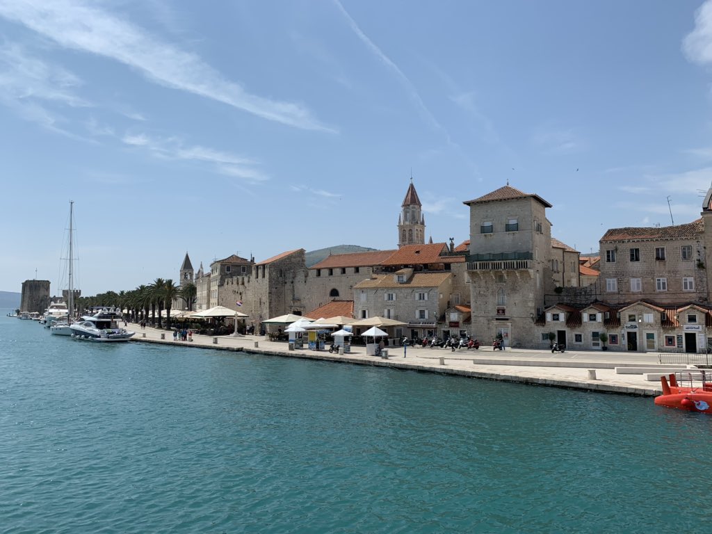 AdamOstrozik's tweet photo. #morningrun #running #run in #trogir #croatia #14left #keepmoving #prostebez &amp; #bezimlitr https://t.co/0EpBDtcpNY