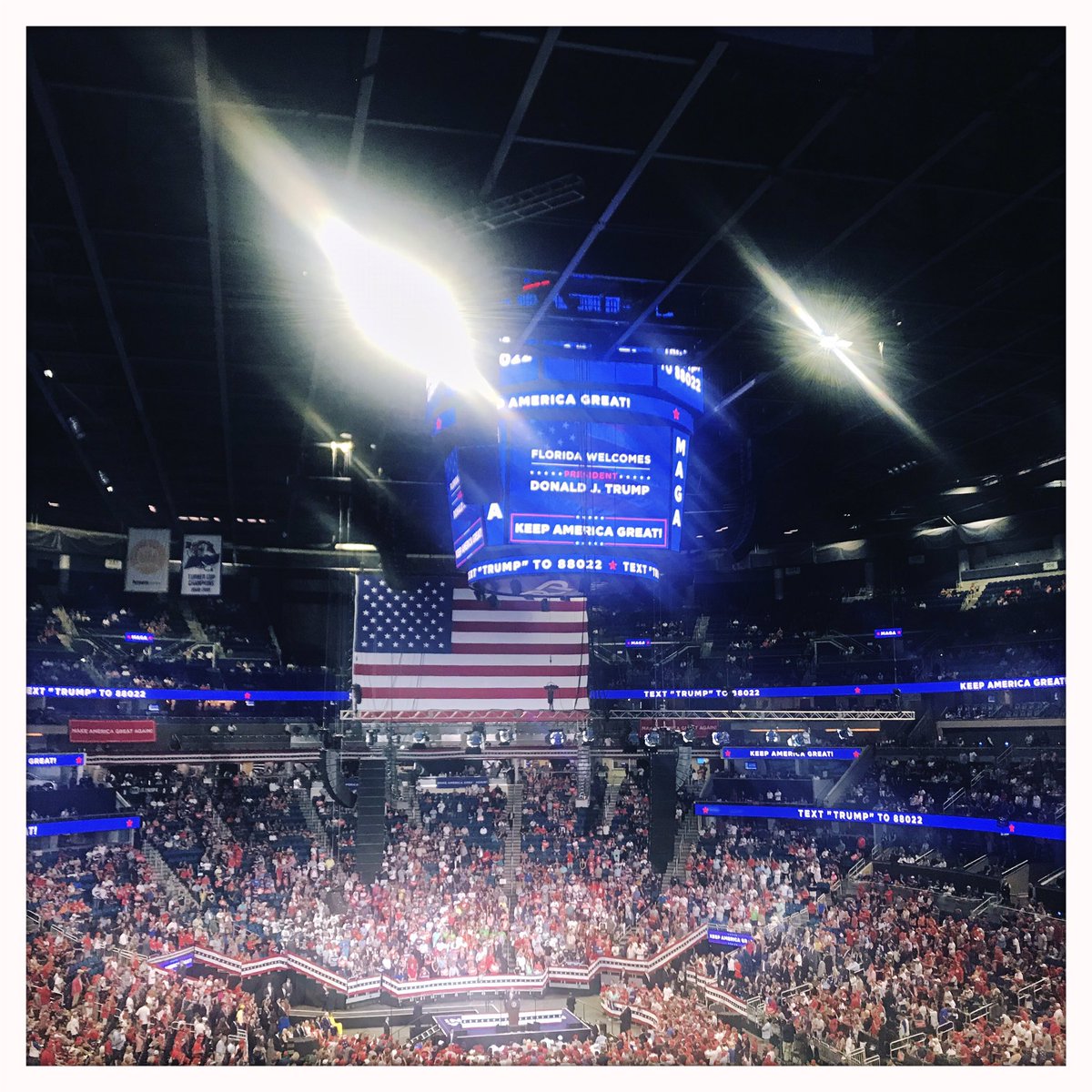 Jens König tweet media