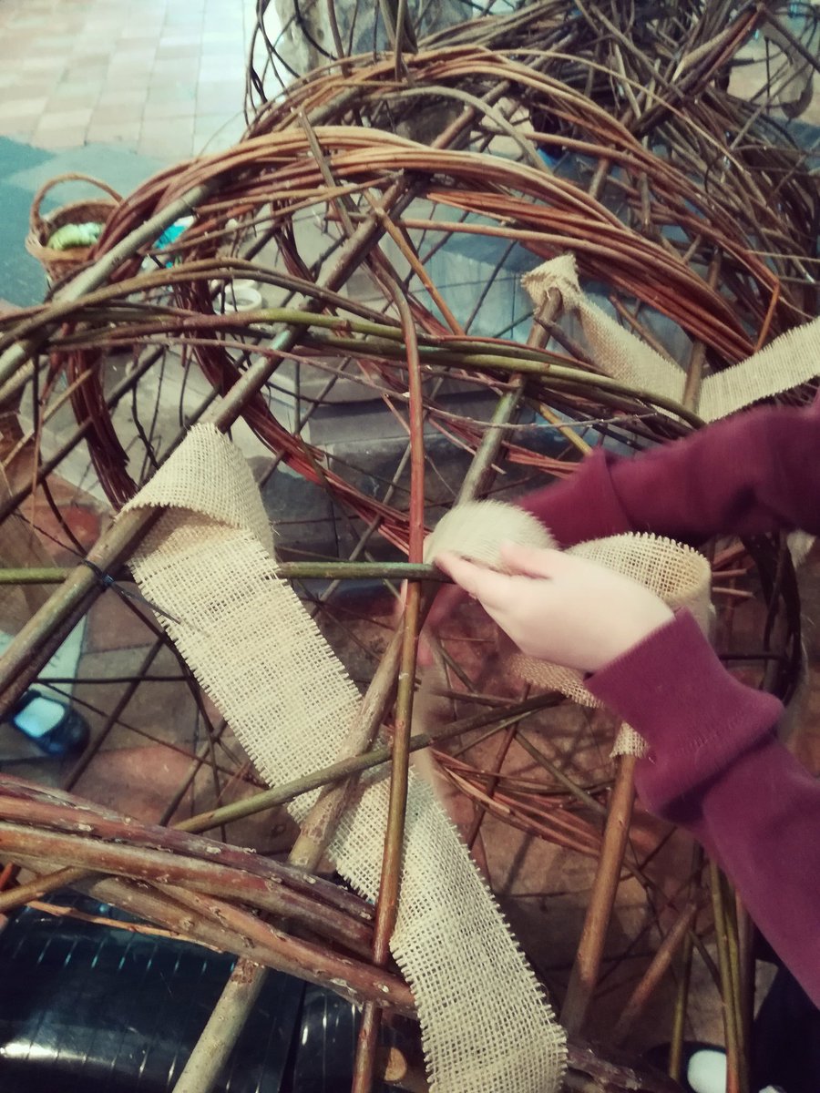 WithyArts's tweet photo. Great work Ludham Primary School! - thanks for helping us weave another willow monk for #stbenets1000 celebrations https://t.co/CI1iqwaOYK