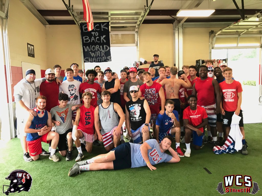 WC_strengthTYT's tweet photo. Proud of these guys. Showed up for America’s birthday & showed out. God bless this country. From all of us to you & your family have a #happy4thofjuly. #BackToBackWorldWarChamps #LetFreedomRing #starsandstripes #merica #independenceday #est1776 #TYT https://t.co/fJkA339N3S