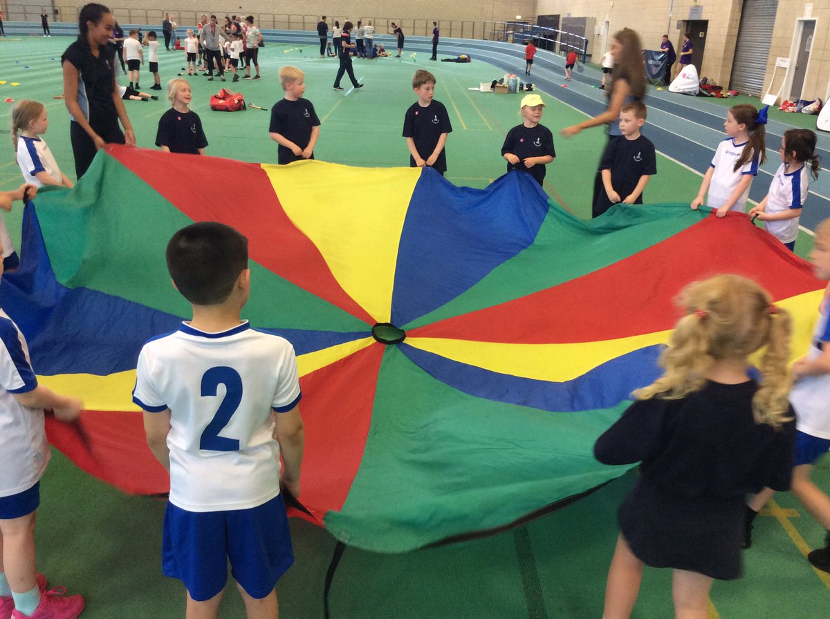 BrowPeel's tweet photo. We played some fun games with the parachute! #BurySummerGames2019 https://t.co/2QkJ0V06rg