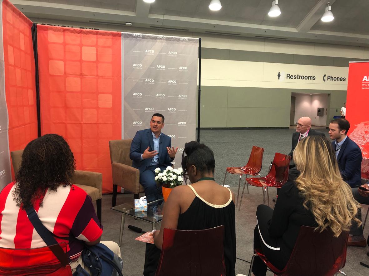 apcoworldwide's tweet photo. Price matters, but what matters most is #impact - APCO COO Edwin Feliciano sharing insights on #procurement at our #WBENCconf space. #SupplierDiversity #WBENC #booth2001 https://t.co/1zIxDAFKbE