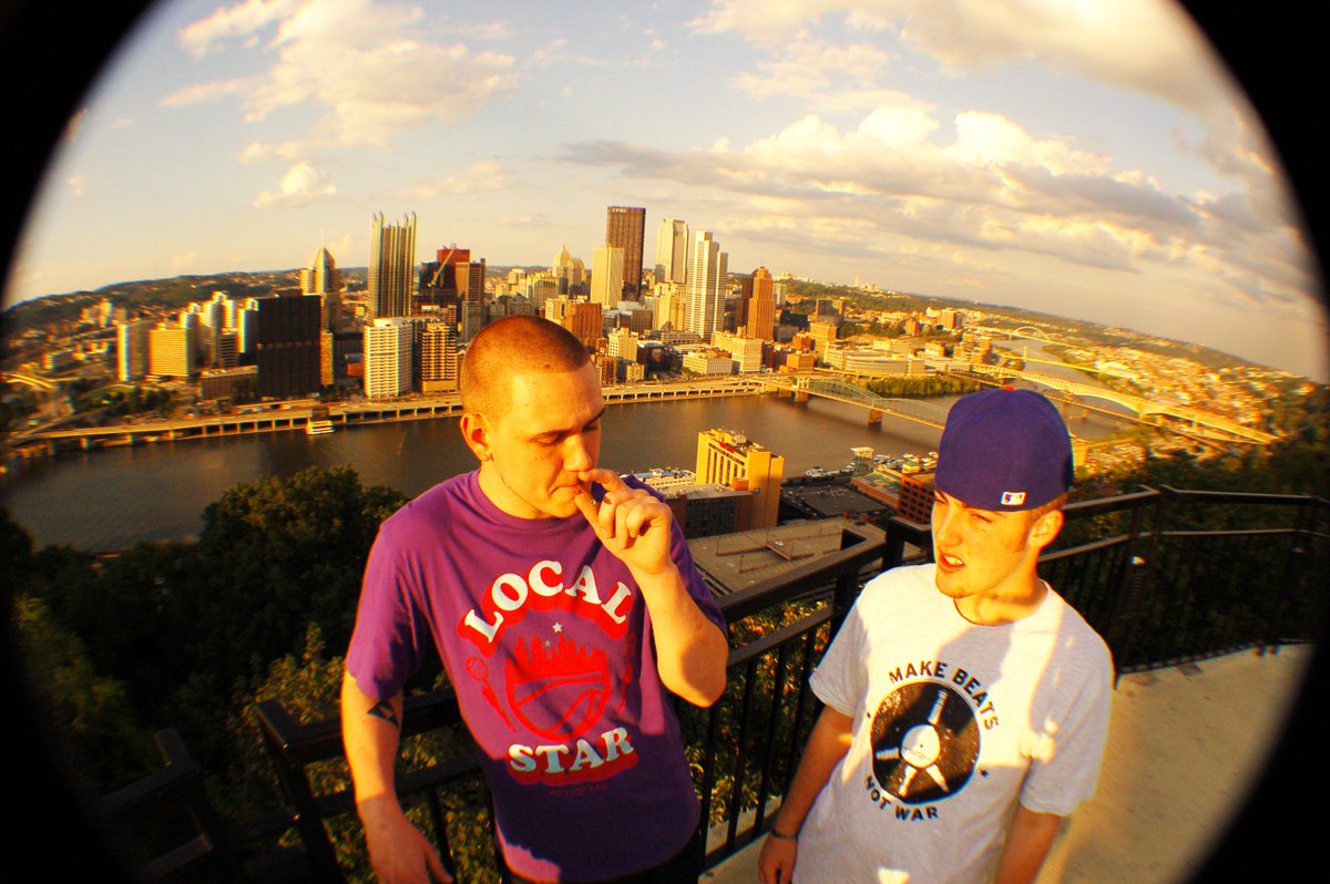 DJBooth's tweet image. "He had the power to light up a room."

Beedie (@Beedie412) of The Ill Spoken Remembers Mac Miller (#YearOfMac Week 36) → djbooth.it/macyear36

Interview by @DonnaCWrites