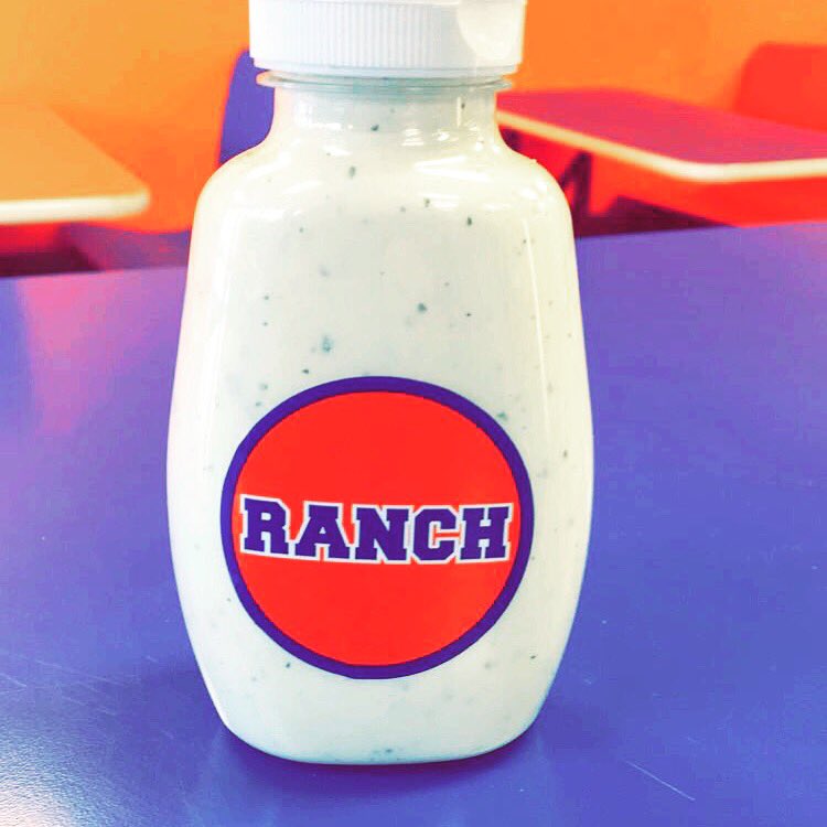 innstyle11's tweet photo. The people’s choice for best Ranch is from Cottage Inn MSU #gettingRanchy #getinnhere https://t.co/ktSKtJtSd4