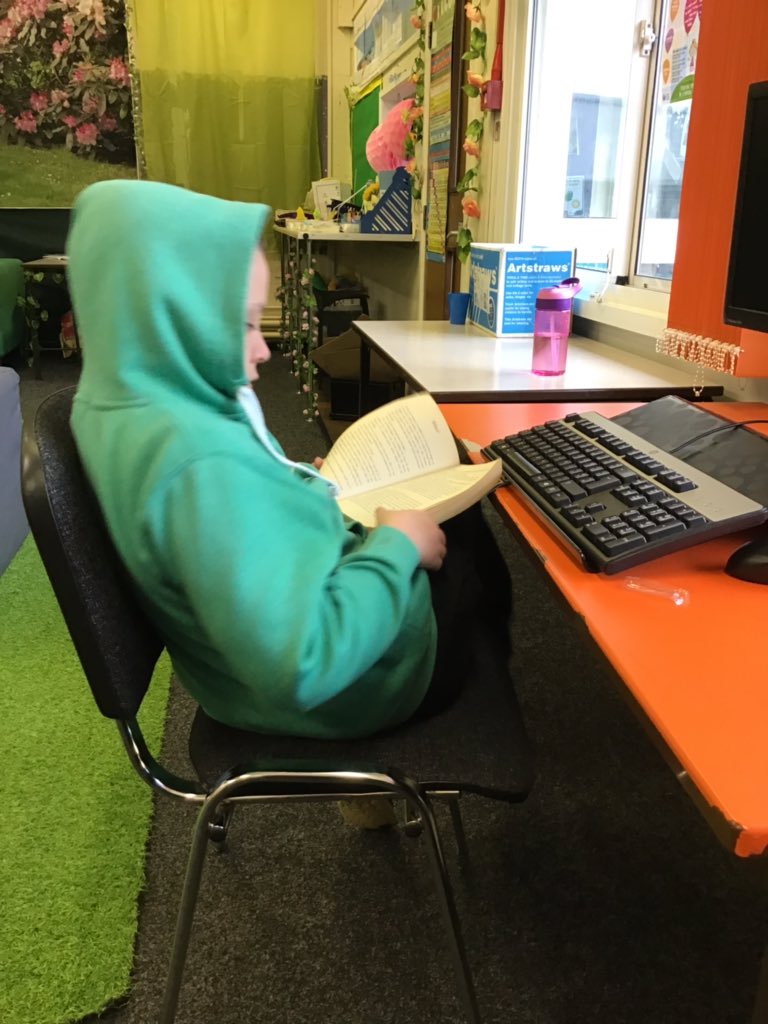 AbbeysL8's tweet photo. A busy morning again in L8. Looking at ay ai a-e a spellings reading and up levelling our peers work. https://t.co/pXlUGfttLE