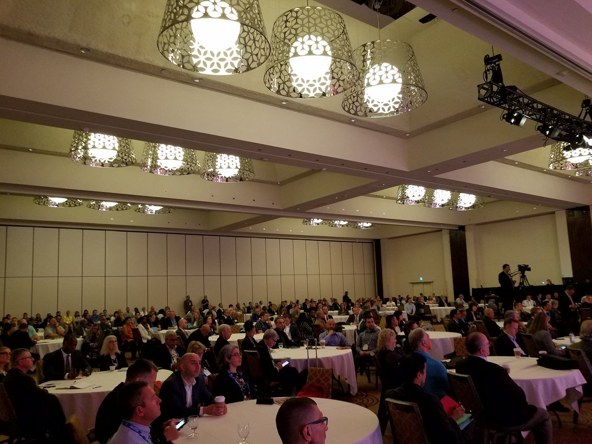 LenayGore's tweet photo. Excellent closing panel presenting to a packed house. #APTArail19 https://t.co/pVnEzGGLVG