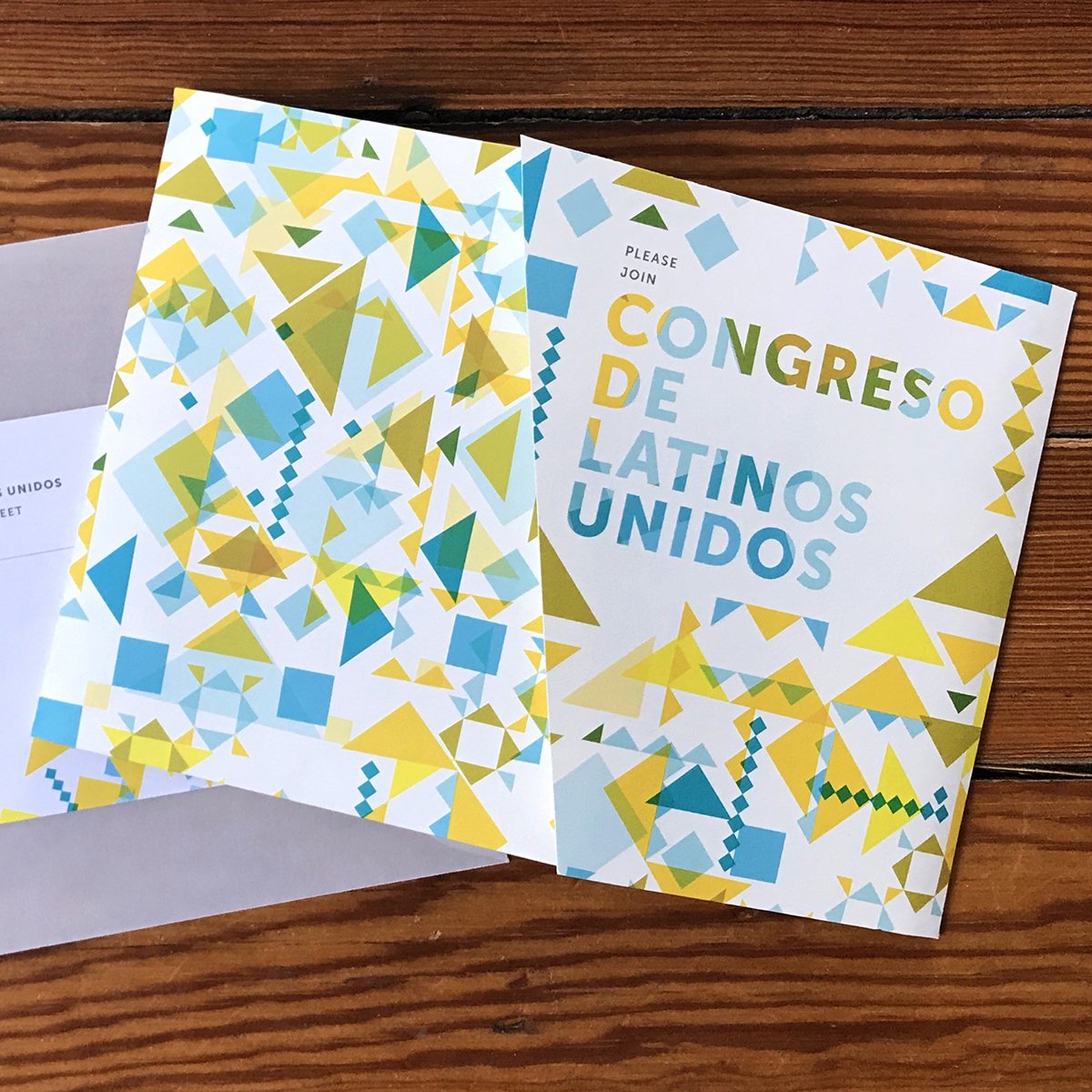 untuck's tweet photo. One more #aigapda winner from @aigaphilly comin' in hot! This is the 2017 @Congreso1977 Gala identity, highlighting Quito, Ecuador and inspired by the artisan stained glass of Quito’s cathedrals  🇪🇨⛪️ 💃🏻⁣#aigapda #untuckwork #visualidentity #quito #phillydesign https://t.co/rQFVRNQPMf