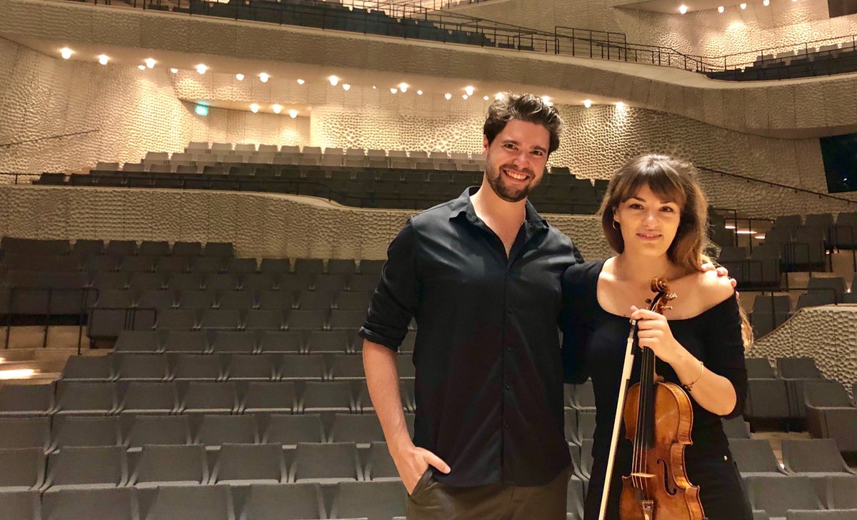 PrimoArtists's tweet photo. Christian Reif and @NickyBenedetti are at the @Elbphilharmonie Hamburg! They are about to commence rehearsing with @SFSymphony Youth Orchestra for their debut tonight at this gorgeous new concert hall!! #SFSYO https://t.co/66rIlE05qr