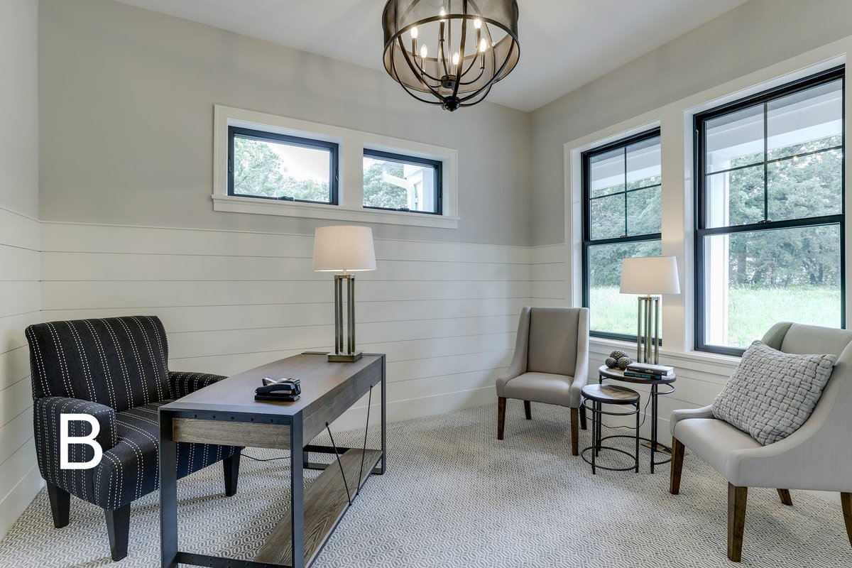 JMSCustomHome's tweet image. #WhichOneWednesday Everyone is different when it comes to their office space. Some like their environment cozy and quiet with a minimalist style
while others like a large creative space to think! Which one do you prefer? Comment down below!