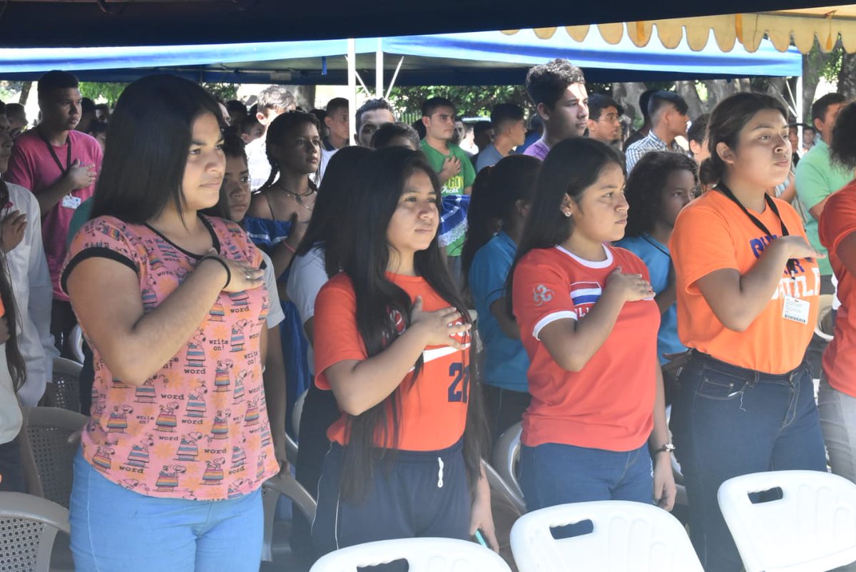 fiaes_sv's tweet image. #FIAES | ¡Buenos días!

Hoy estamos en:
1. #Plantatón🌱 #Jaltepeque.
2. Entrega de materiales en parque nacional El Imposible.
3. Producción audiovisual sobre Fondos de Agua en Chilanga, Morazán.
4. Entrega de insumos en cantón Palo Verde, Apaneca.

#PorLaNaturaleza