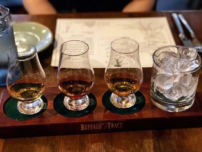 There’s no better midweek pick-me-up than a bourbon flight! 📸 by <a href="/sarahrozelle/">MissSarahBabi™</a> #supportlocal
