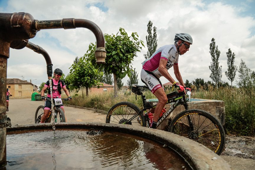 PilgrimRace's tweet photo. Que el calor no te pare. Consejos para llegar preparado a la #GPR2019 y combatir de la mejor forma las altas temperaturas https://t.co/OmPXIw0u0A #GAESPilgrimRace2019 #YoSoyPilgrim https://t.co/MRwALsJifh