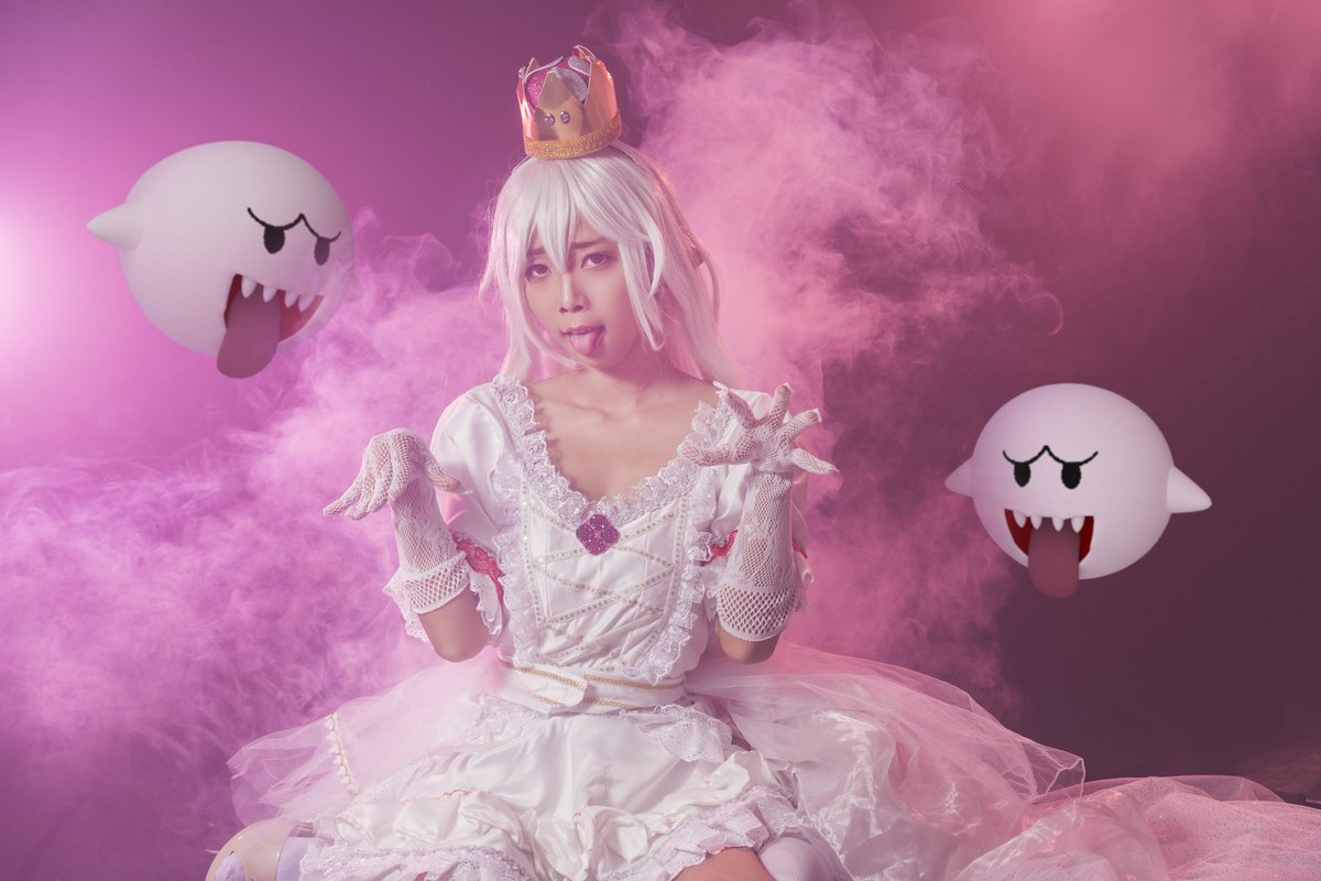 CamillaID13's tweet photo. Princess boooooooooo
Booooo booooooo
#boo #princessboo #boocosplay #princesboocosplay #ghost #cutegirl
#cosplayjakarta
#cosplayersexy #cosplayjakarta #cosplaygirl #cosplayindonesia #cosplayer
#worldcosplay
#animes
#girl
#cosplaygirl
#makeup
.
Share if you like and want moreee https://t.co/1czTubhYo7