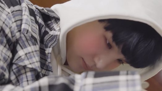 이거뭔데요 울윤겨 왜 수줍고영됏능데