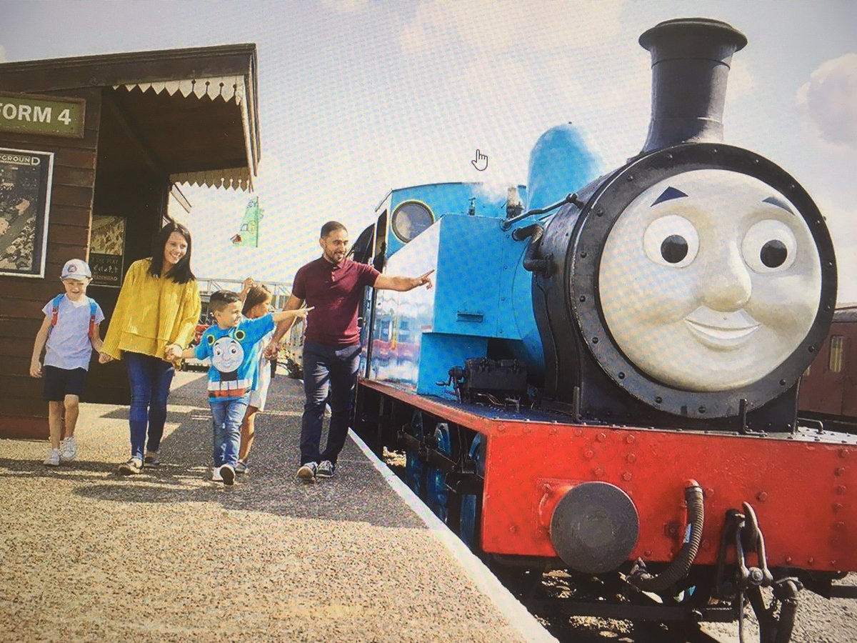 Only 12 hours left to pre-book your tickets for #dayoutwiththomas @BucksRailCentre this weekend! #VisitBucks #dowt #dayoutwiththekids #weekend