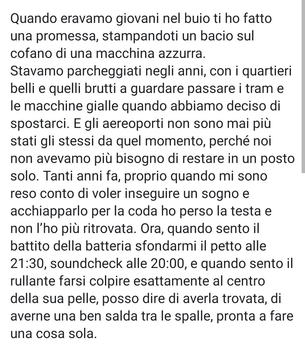 RBFOfficial's tweet photo. Venerdì scorso siamo tornati a suonare, sentirvi tutti quanti cantare la nostra nuova canzone ci ha lasciati senza parole.
Questo venerdì invece suoniamo all'Auditorium Parco della Musica per RETAPE, assieme a tanti altri artisti, sarà bellissimo. Noi attacchiamo alle 20:45. https://t.co/HyLSaMmKXe