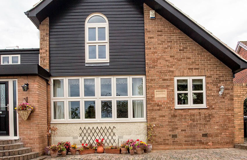 global_windows's tweet photo. There's a reason casement windows are still number 1 🏅 Read all about our most versatile window here: https://t.co/RkKMHdizVQ https://t.co/nhgt4GNjIr