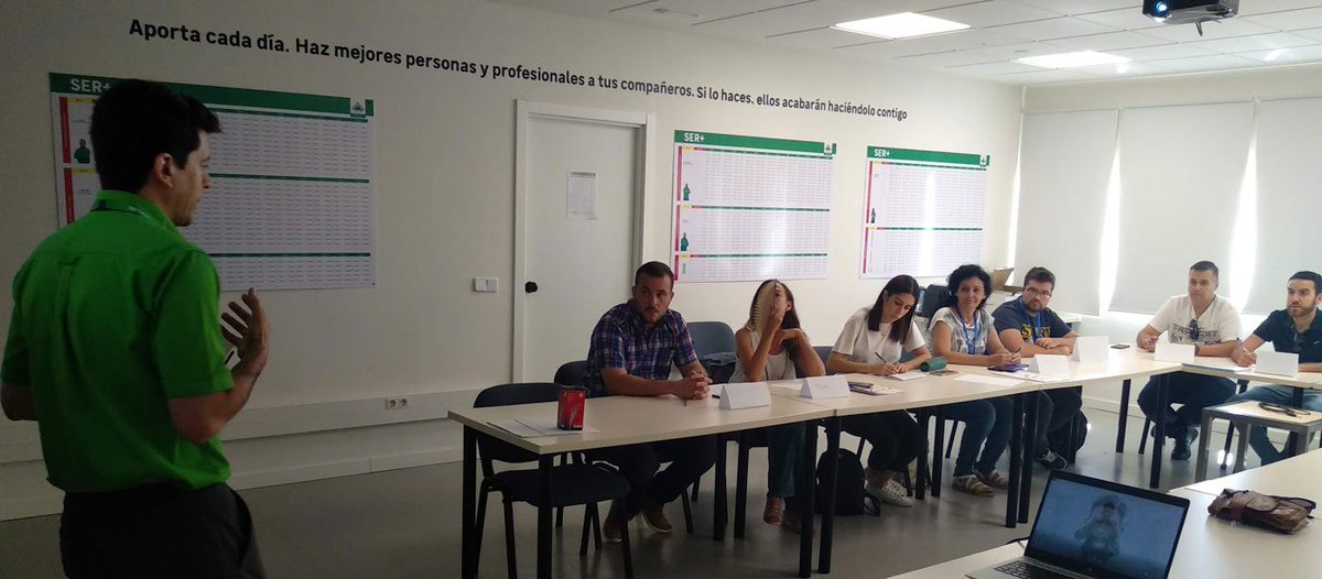 Área de Empleo e Inclusión Social de FSMLR tweet media
