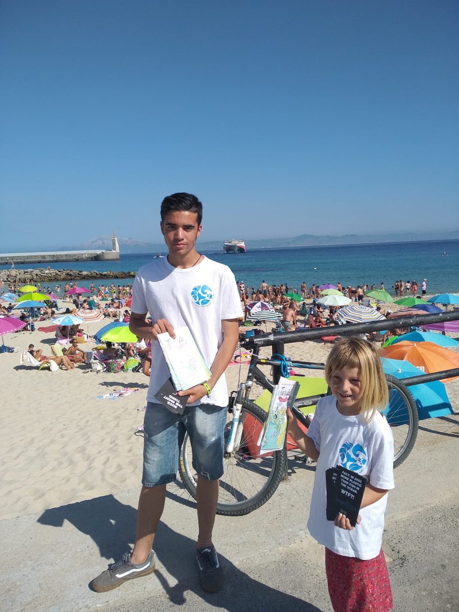 nereide_org's tweet photo. Playa Chica, Tarifa #TarifaPlasticFree https://t.co/wudSbooNVb