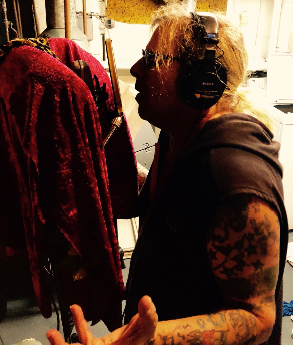 We rocked today...TMF vocals at  Mojo Vegas Recording Co. NJ!!!
It's gonna BLOW YOUR MIND...
<a href="/STEVEBROWNROCKS/">STEVE BROWN</a> <a href="/tedpoley/">Ted Poley</a> <a href="/GregSmithBass/">Greg Smith</a> #CHUCKBURGI