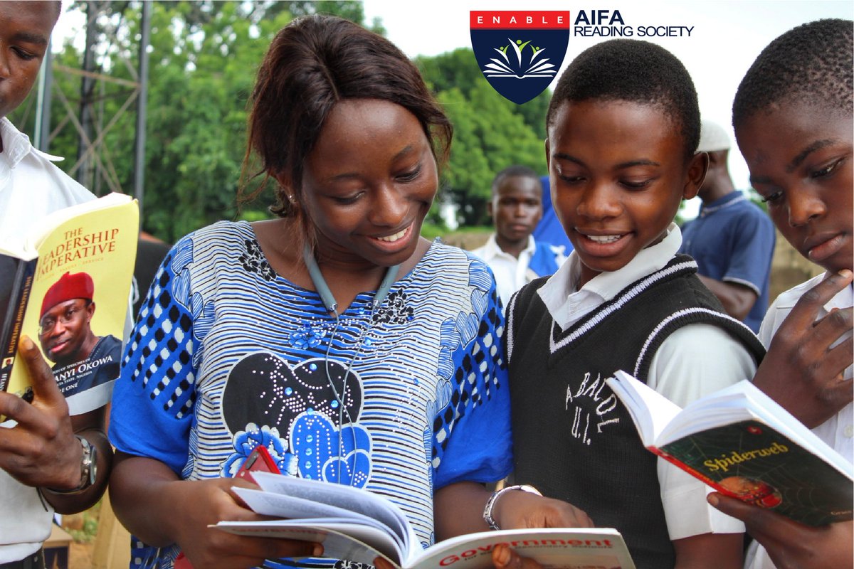aifareading's tweet photo. A motivated teacher have different approaches to teaching.
They motivate their students to learn in a fun and engaging manner.
@abadinacollege
#MotivatedTeachers #learningtogether #SDG4 #Education #booklover #iRead2Lead
#Support #AIFABookDrive https://t.co/IggxMD1rGW