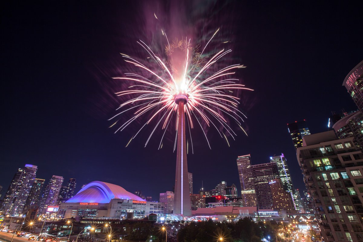 CN Tower / Tour CN tweet media