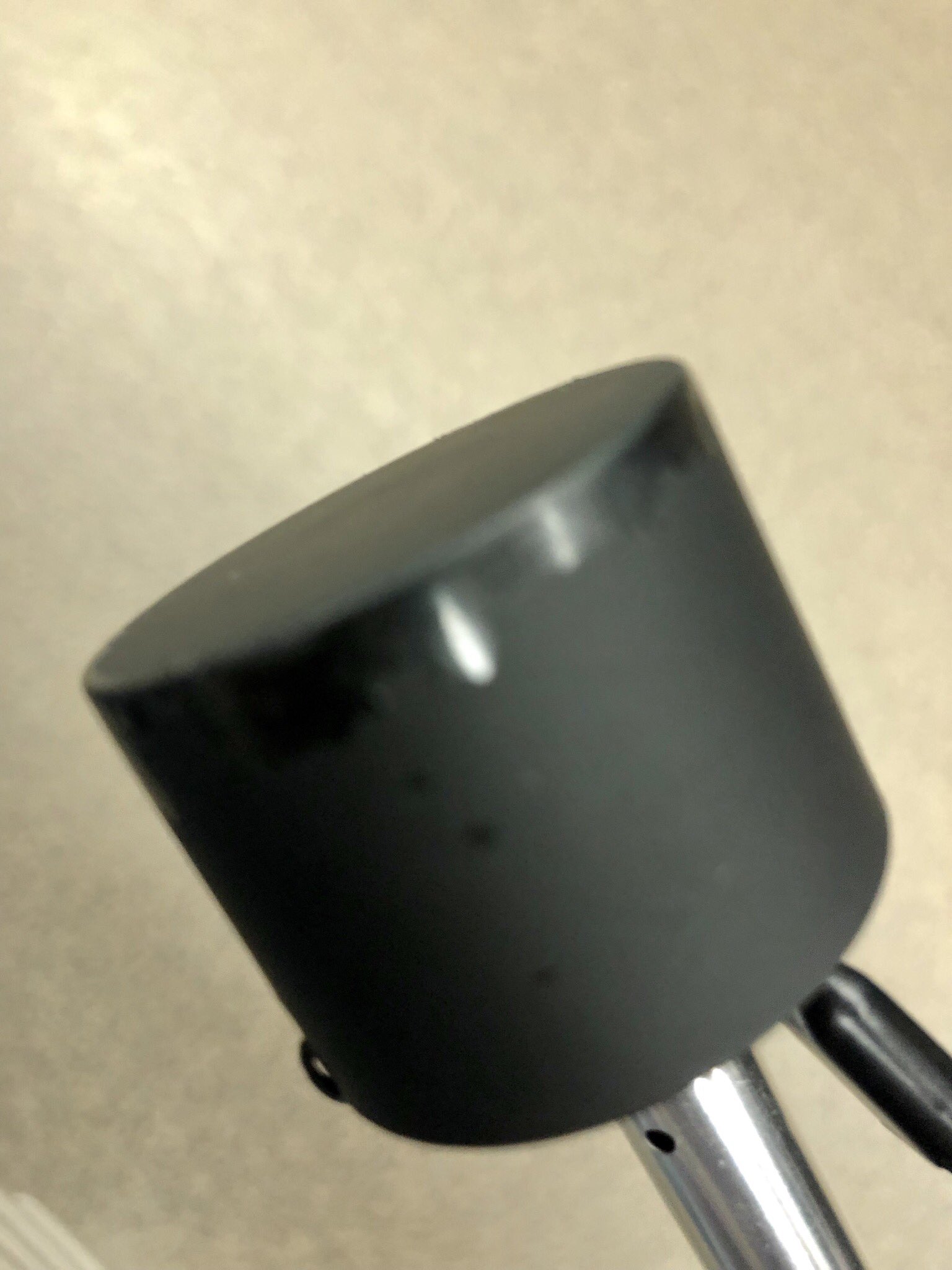 いちはち やっぱり安いのはダメだな ダイソーの折り畳み傘2 3回で塗料とれてきた ダイソー Daiso 500円