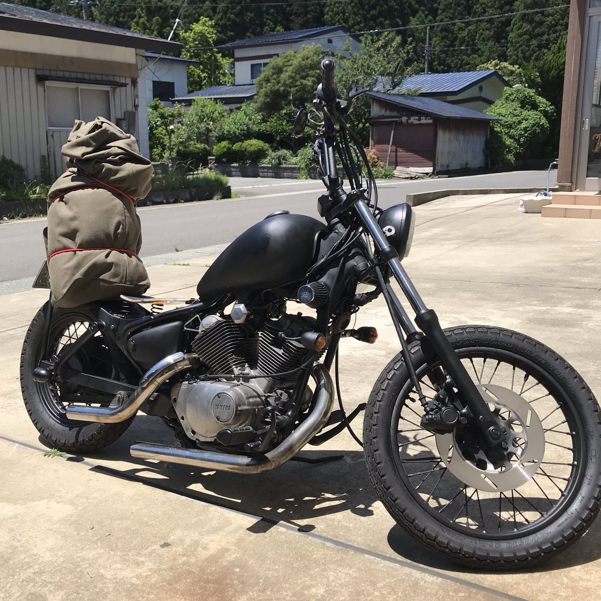 Cantmk A Twitter やんちゃなccバーを自作 搭載 配線もいじったんで荷物積んでの テストドライブに行ってきた Ccバー 自作 Diy 鉄パイプ 加工 溶接 ナンバーステイ ビラーゴ250 秋田 キャンプ バイク旅