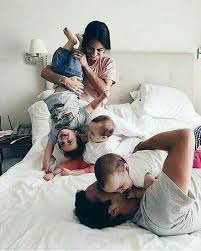 err_4e's tweet image. #هل تعلم أولادك صُداع في الدماغ إذا كانوا حولك ، ووجع في القلب إذا غابوا عنك.