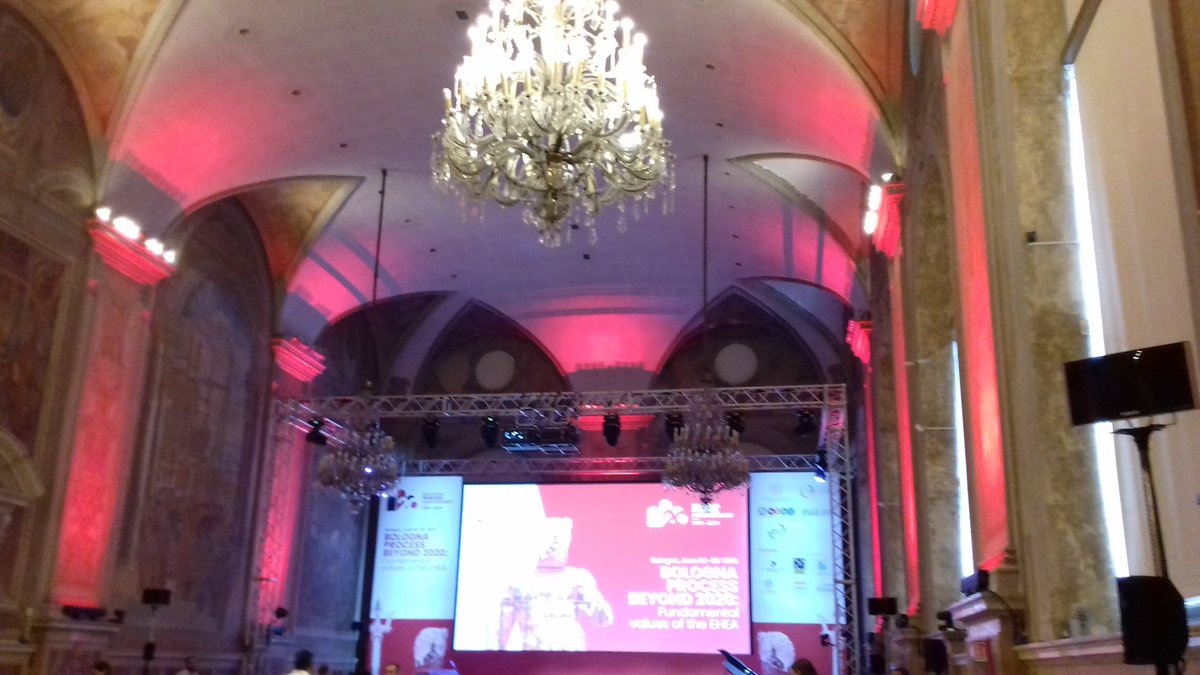 ViragZsar's tweet photo. Was proud to take part of the 20th Anniversary of the #Bologna  process #knowledsharing #careerandskills #highereducation #erasmus #erasmusplus #hetfainternational https://t.co/Cl2ryEMqlJ