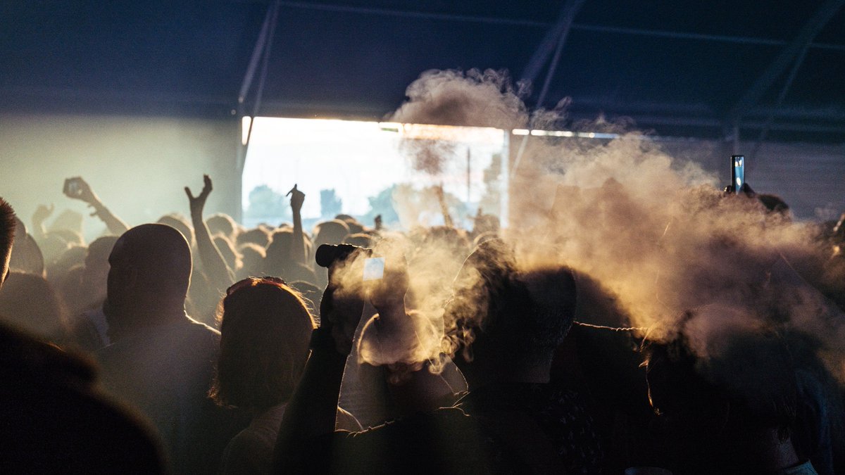 LooseendsNL's tweet photo. Shots fired. Watch the very best pictures of Loose Ends 2019 on our Facebook page, by Jack Parker, @Maron_Stills and @TomRoelofs . More to follow. https://t.co/BnjBPk16sE